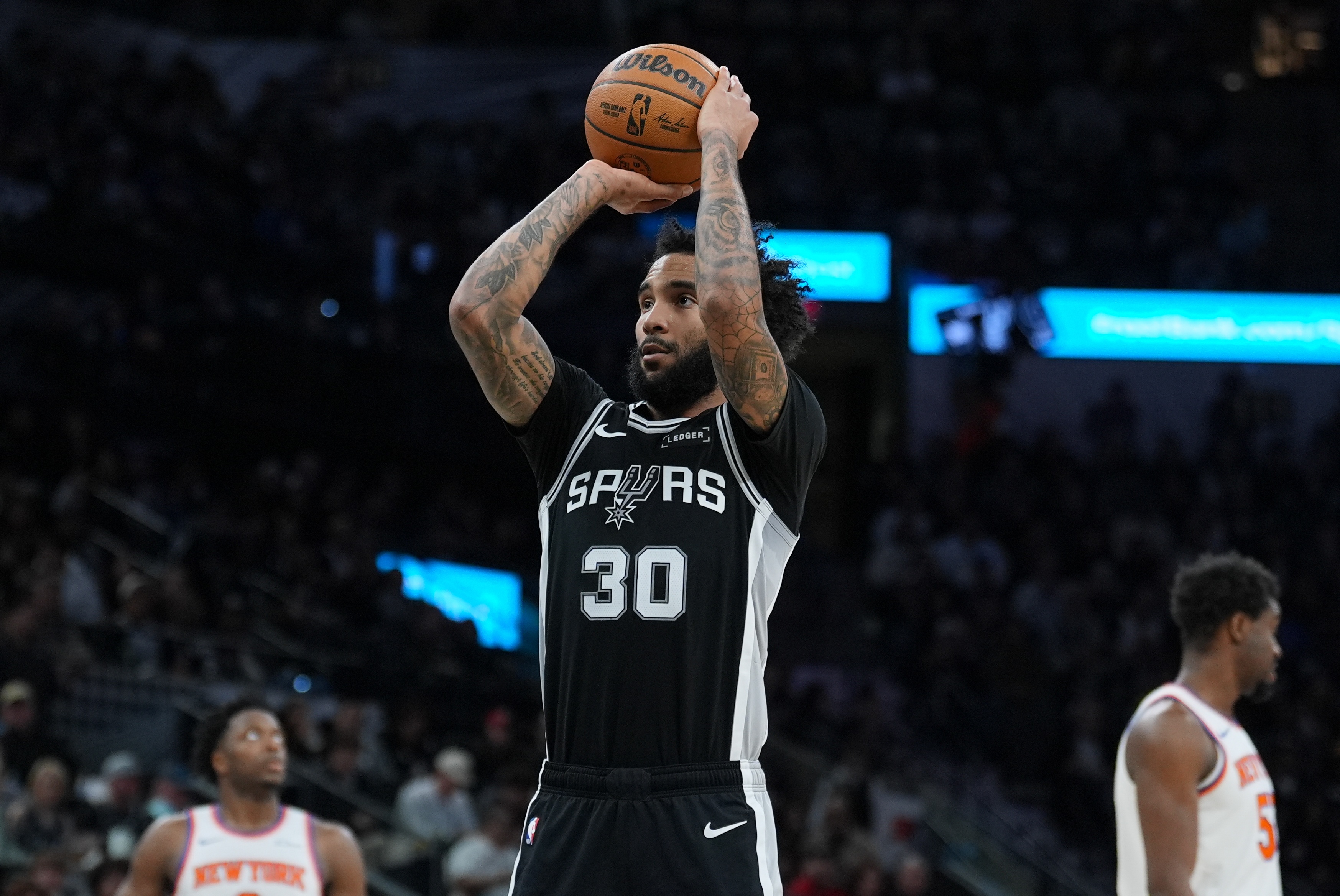 世预赛投注-你是真射手！朱利安·尚帕尼半场三分6中4砍12分2板 正负值+24！